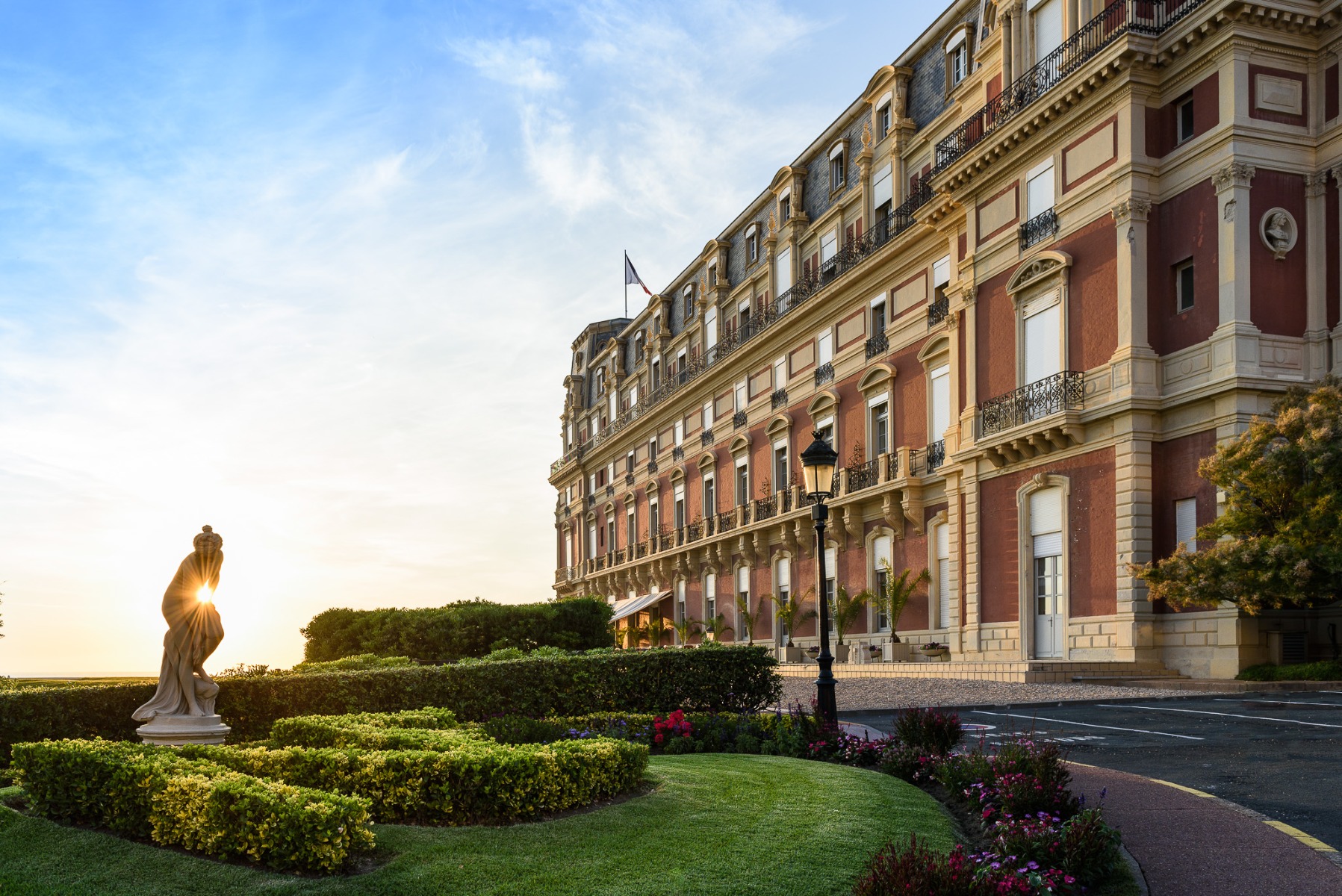 Photo coté de l'hotel